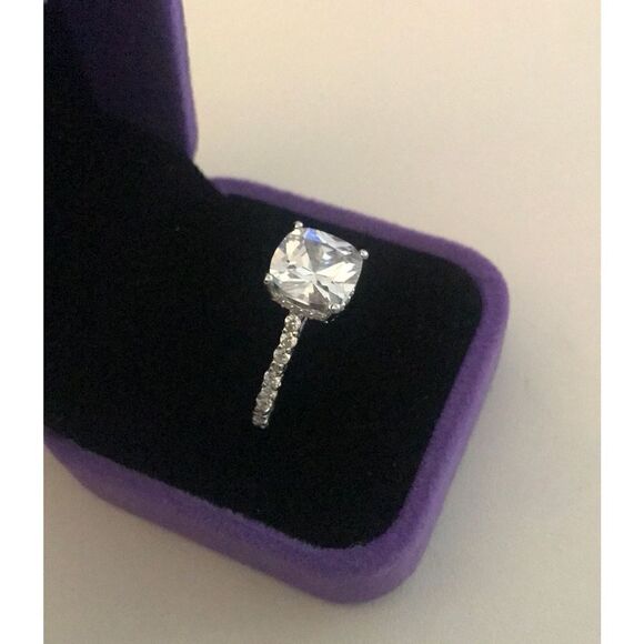 NEW~7.83 Ct. Cushion & Round Cut Sim Diamond Eternity Engagement/Bridal Ring #8 - Picture 2 of 8